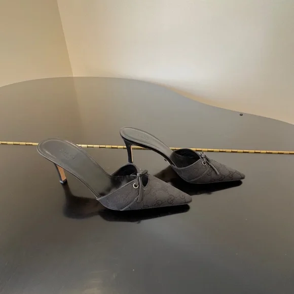 Authentic Vintage Retro Rare Luxury Gucci Black GG Canvas Mule Pumps/Shoes - Picture 15 of 17